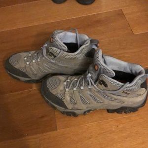 Merrill Hiking Boots